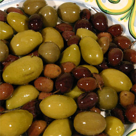 Image of Green Olives With Kalamata 320G