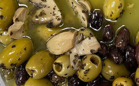 Image of Olives With Mushroom And Oregano 320G